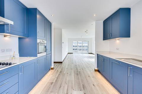 2 bedroom apartment to rent, Victoria Avenue, Southend-on-sea, SS2