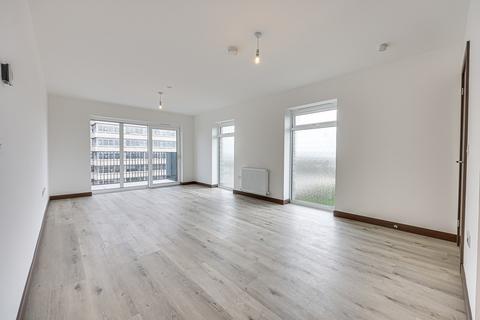 2 bedroom apartment to rent, Victoria Avenue, Southend-on-sea, SS2