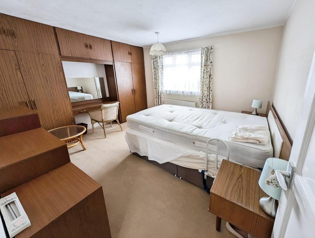 Bc536d53-bed 201.jpg