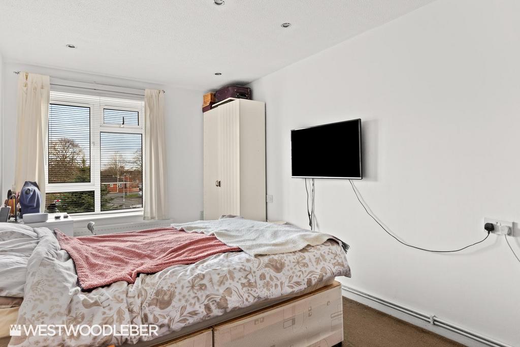 Brampton Close 1.jpg