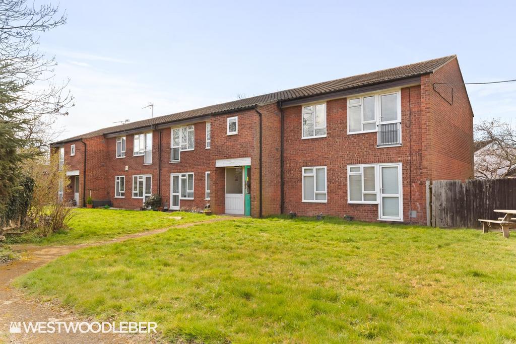 Brampton Close 11.jpg