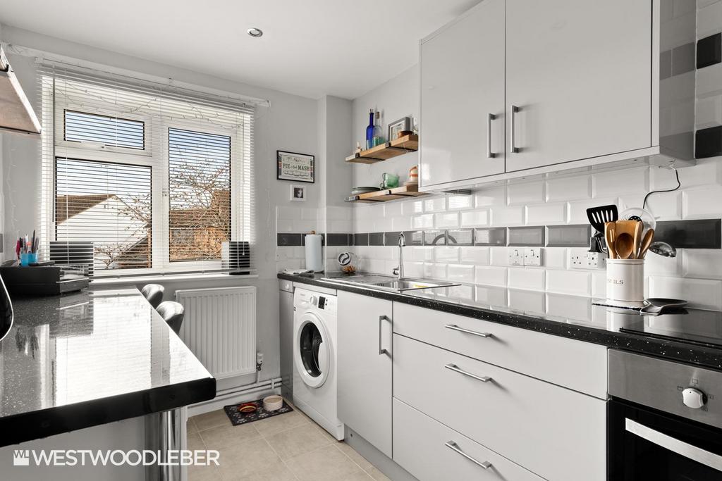 Brampton Close 6.jpg