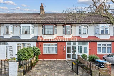 3 bedroom terraced house for sale, Princes Avenue, London, N13