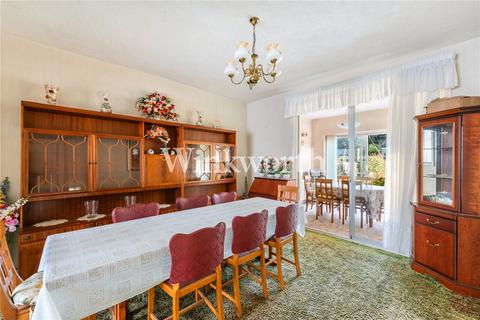 3 bedroom terraced house for sale, Princes Avenue, London, N13