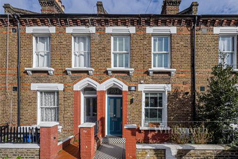 104 Kilravock Street, London, W10 4HZ