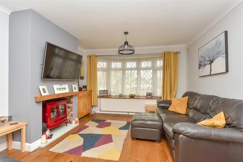 54 Burntwick Drive, Lower Halstow, Sittingbourne, ME9 7DX