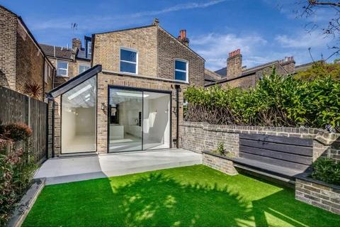 25 Clifford Gardens, London, NW10 5JE
