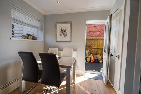 30 Fairway, Waltham, Grimsby, DN37 0LU