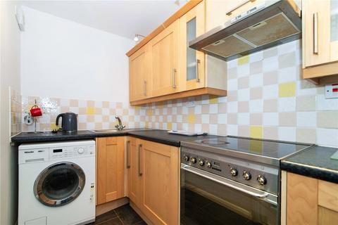 60 Bonser Road, Twickenham, TW1 4RG