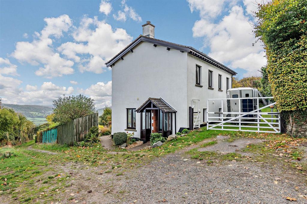 The cottage.jpg C