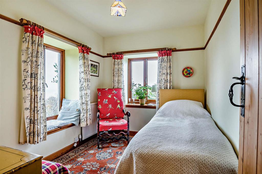 Bedroom The Cottge.jpg
