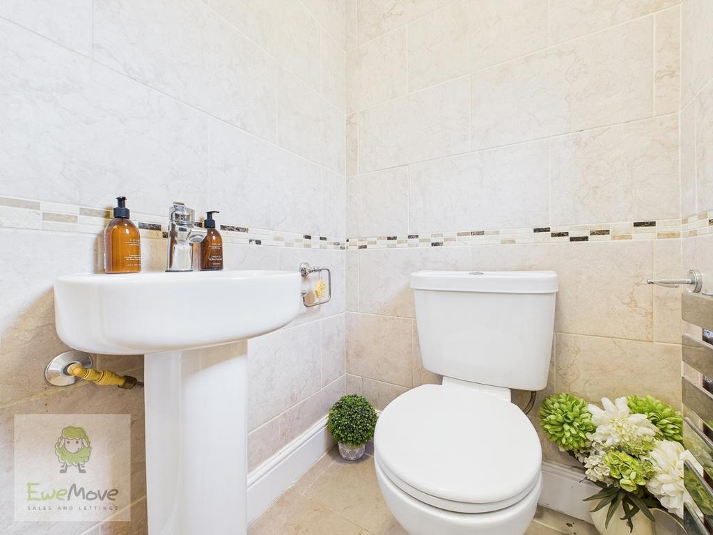 Ground Floor Cloakroom