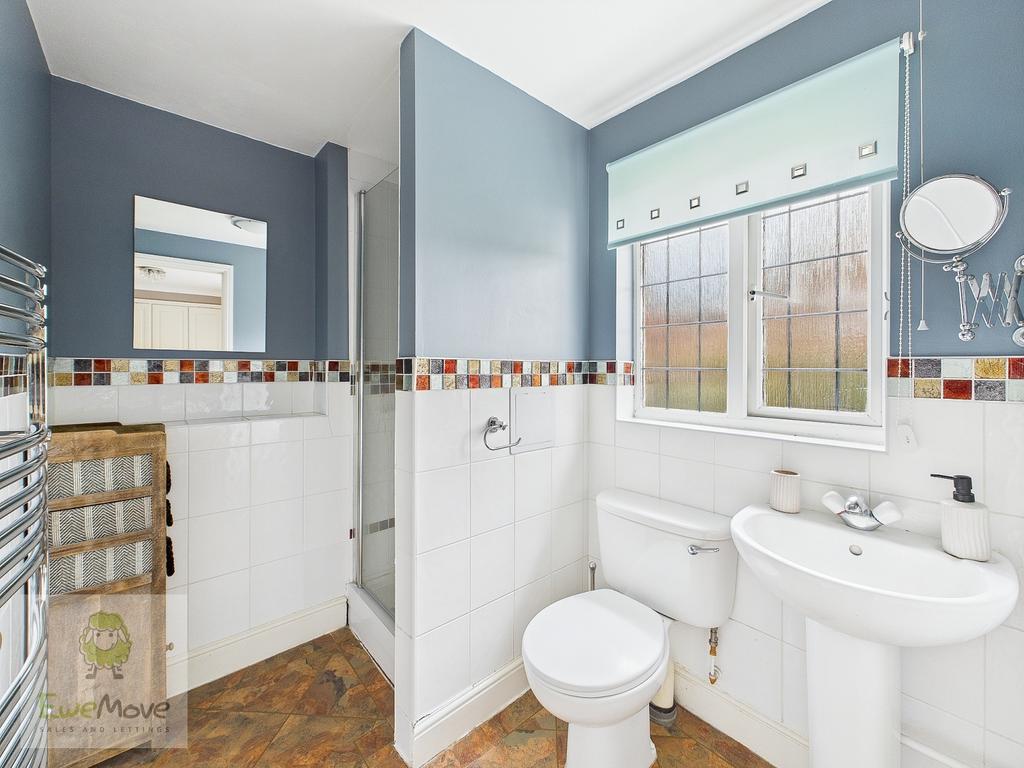Ensuite Shower Room
