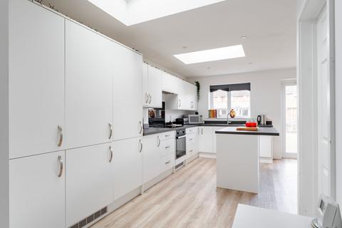 4 bedroom terraced house for sale, Frere Road, Norwich