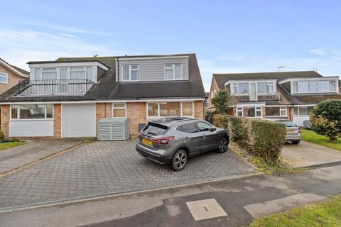 3 bedroom semi-detached house for sale, Oakleaf Drive, Polegate BN26