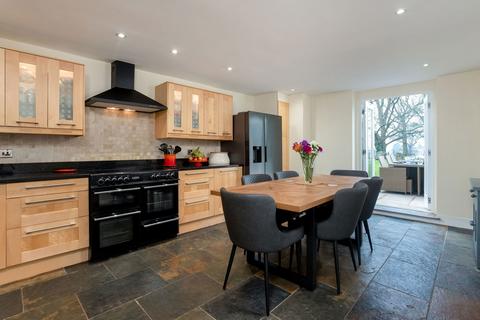 undefined, Warwick Road, Solihull B93