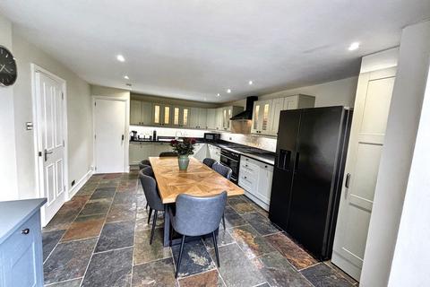 undefined, Warwick Road, Solihull B93