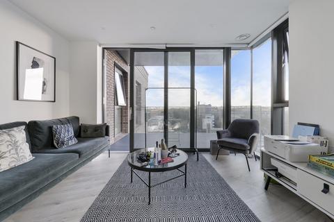 1 bedroom apartment for sale, Willowbrook House, London, N4