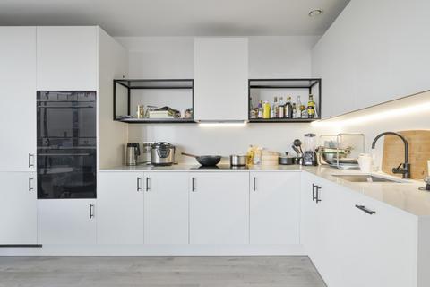 1 bedroom apartment for sale, Willowbrook House, London, N4
