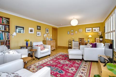 16 Ibris Place, North Berwick, EH39 4DF