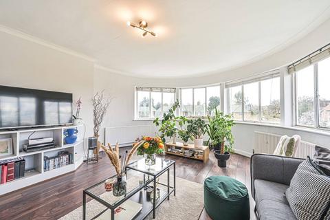 3 bedroom flat for sale, Lyttelton Road, East Finchley, London, N2