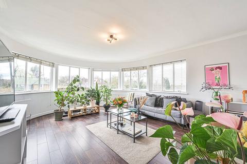 3 bedroom flat for sale, Lyttelton Road, East Finchley, London, N2