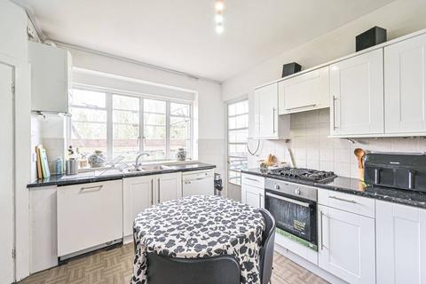 3 bedroom flat for sale, Lyttelton Road, East Finchley, London, N2
