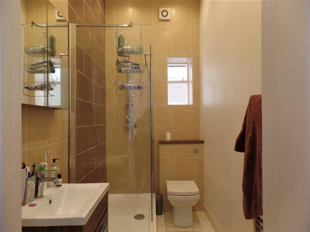 Shower room.jpg