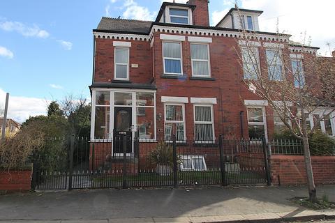 Delamere Road, Flixton