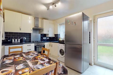 3 bedroom townhouse for sale, Chetwode Avenue, Monkston