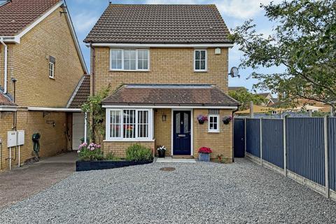 9 Baird Close, Yaxley, Peterborough, PE7 3GB