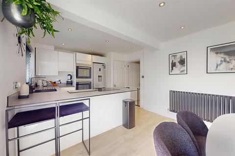 9 Baird Close, Yaxley, Peterborough, PE7 3GB