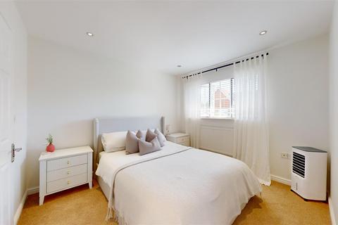 9 Baird Close, Yaxley, Peterborough, PE7 3GB