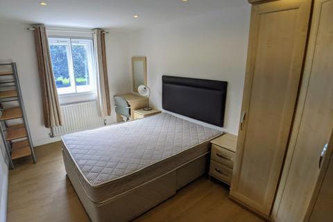 2 bedroom flat to rent, Oxford Road, Manchester M1