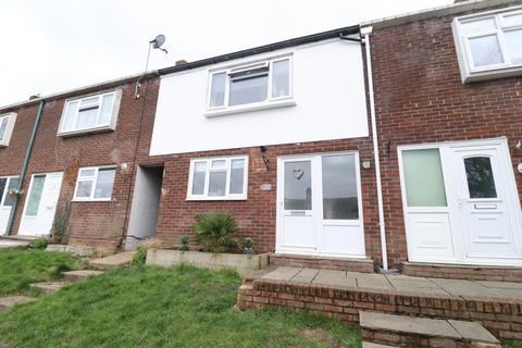 2 bedroom terraced house for sale, Gobions, KINGSWOOD, Basildon, SS16