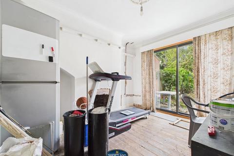113 Glendower Avenue, Coventry, CV5 8BD