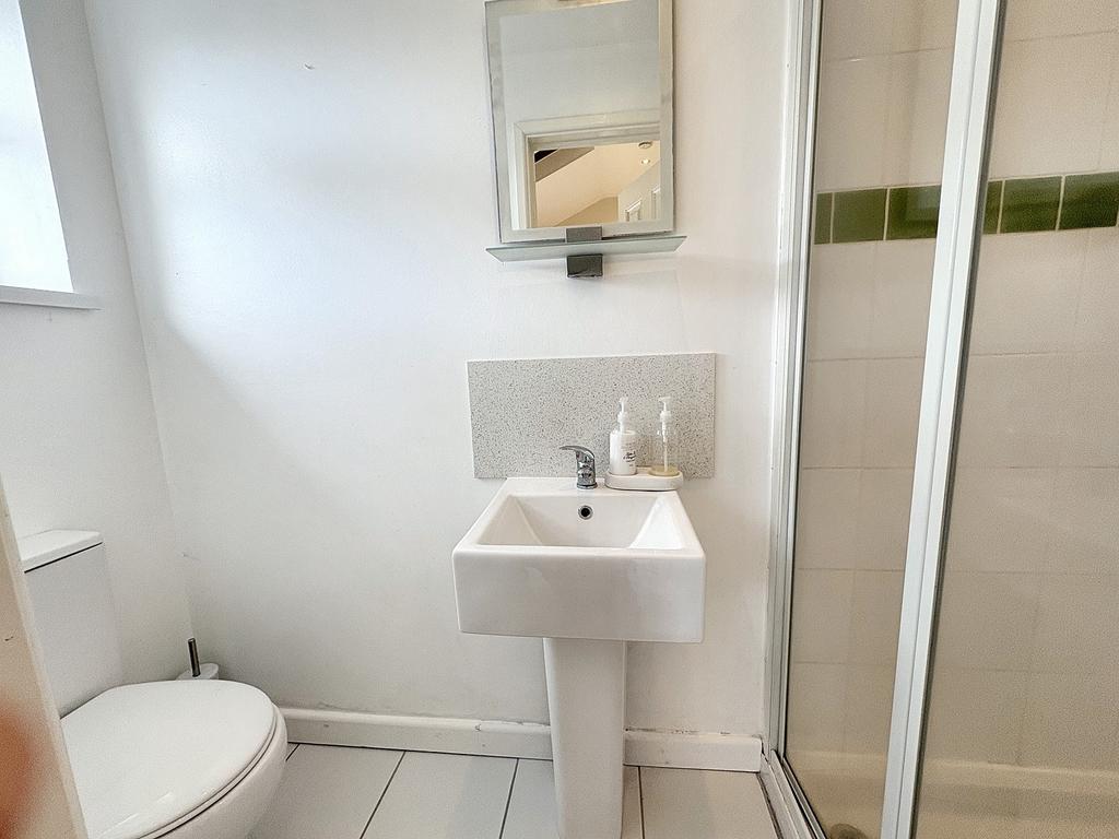 En-suite shower room