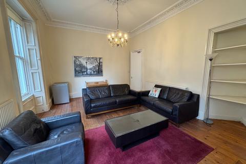 3 bedroom flat to rent, Bruntsfield Place, Bruntsfield, Edinburgh, EH10