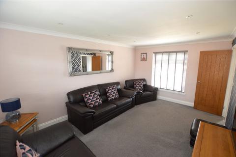 63 Ballards Walk, Basildon, SS15 5HL