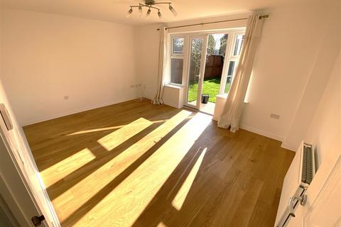 4 bedroom detached house to rent, Morley Carr Drive, Yarm TS15 9FE