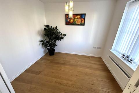 4 bedroom detached house to rent, Morley Carr Drive, Yarm TS15 9FE