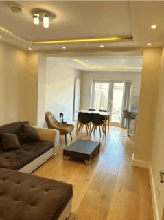 undefined, Cleveland Gardens, London NW2