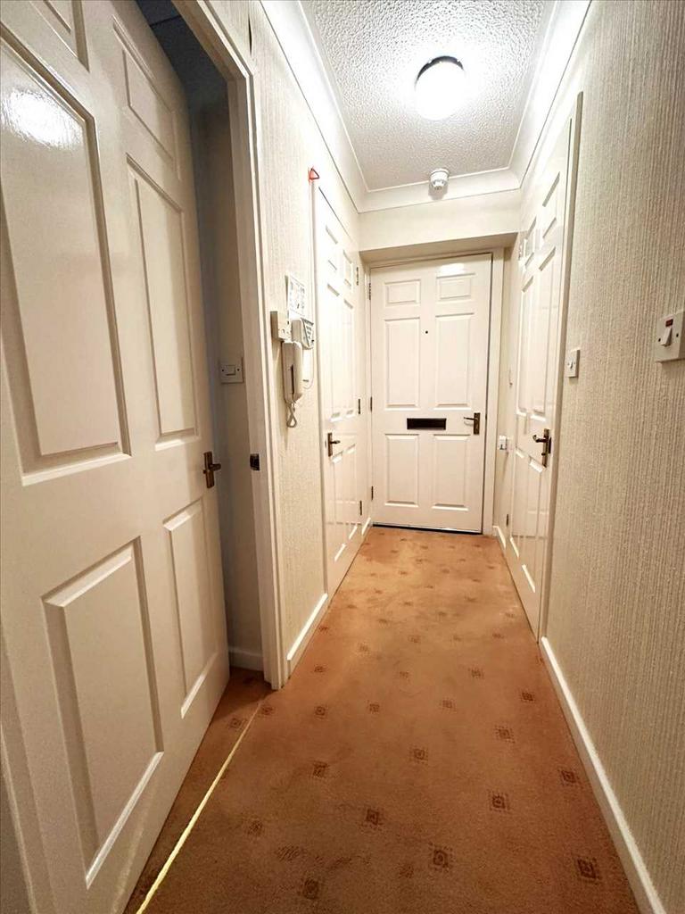Private Entrance