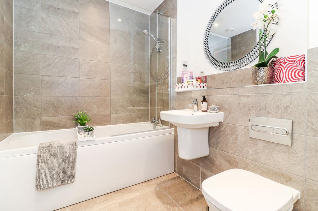 Family bathroom