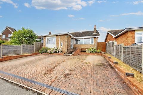 4 bedroom detached bungalow for sale, Pimperne