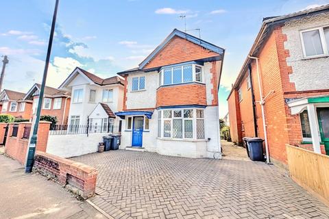 2 bedroom flat for sale, Charminster