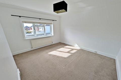2 bedroom flat for sale, Charminster