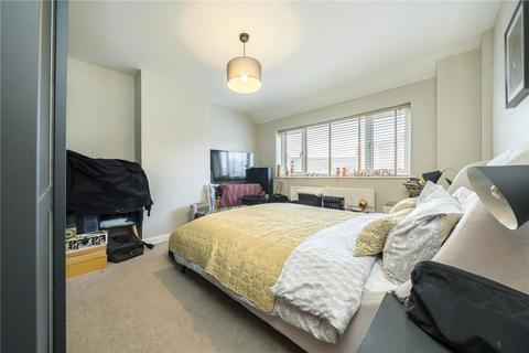 3 bedroom semi-detached house for sale, First Avenue, London W3