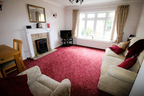 8 Tadlows Close, Upminster, RM14 2BD