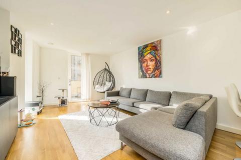 Apartment 15, Rose Court Baltic Avenue, Brentford, TW8 0FU